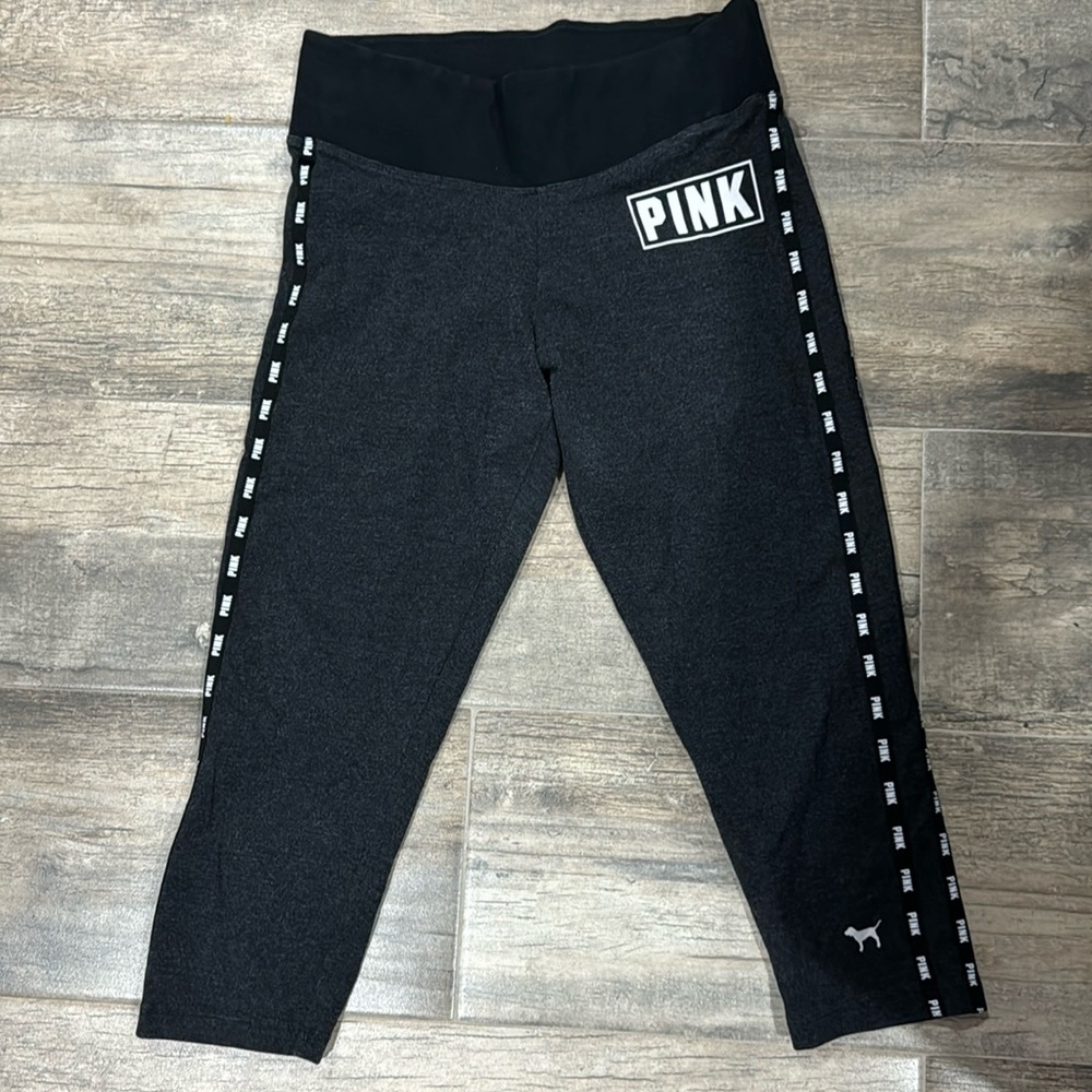 PINK capri leggings